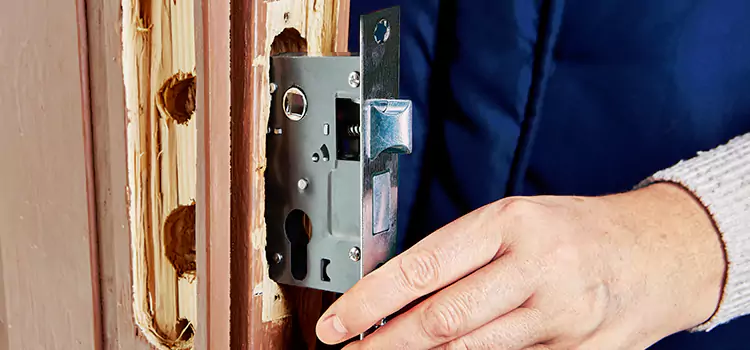 Garage Door Lock Replacement Cleveland